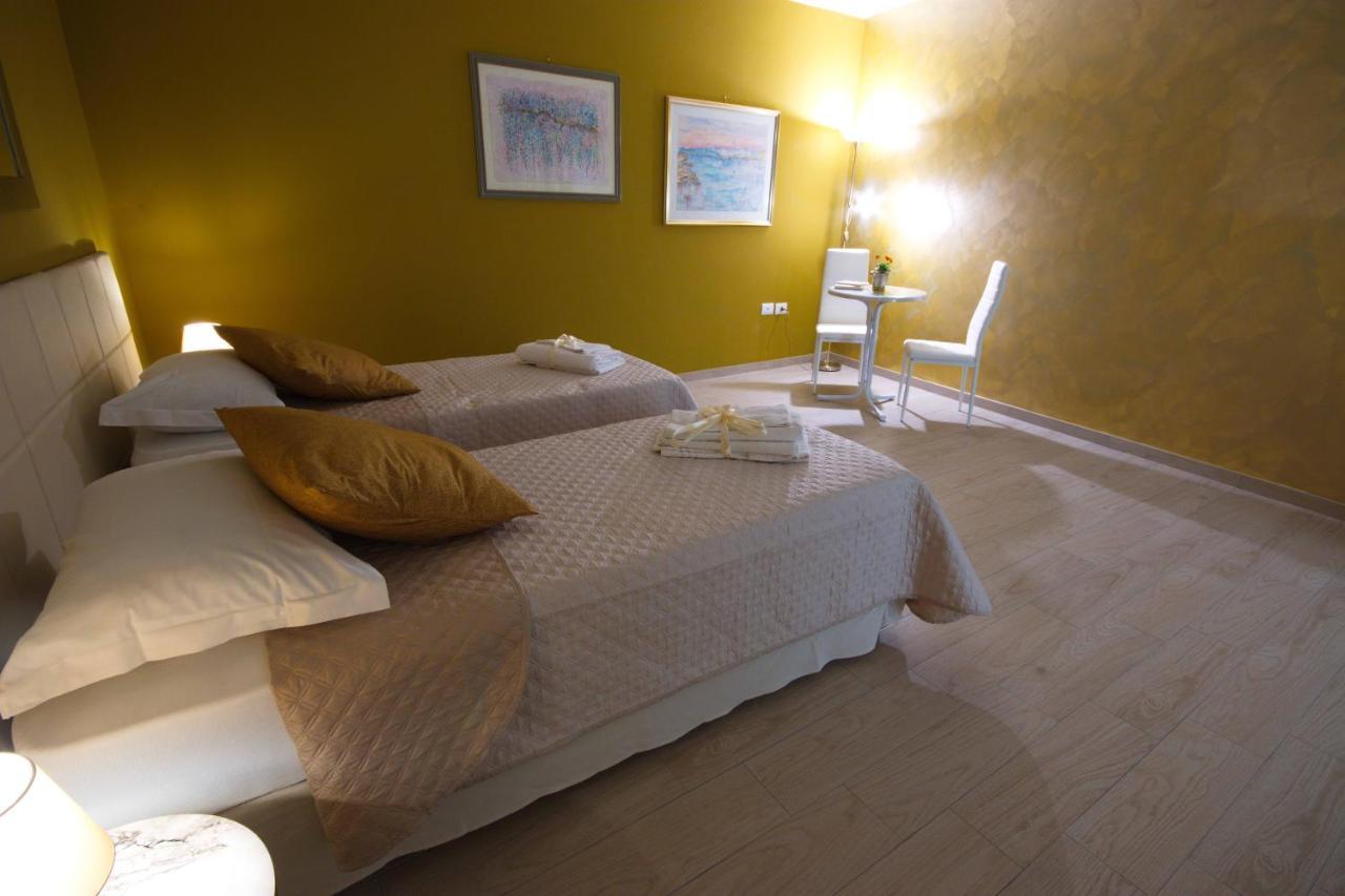 Dimora Offidius Bed & Breakfast L'Aquila Exterior photo